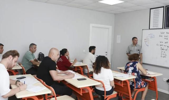 Belediyeden ücretsiz yabancı dil kursu