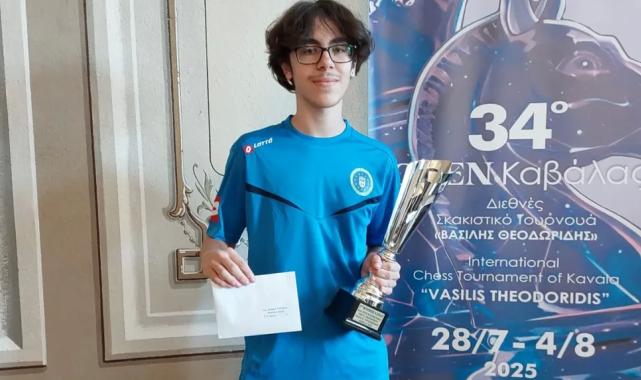 Bursa Büyükşehirli Burak Alp Mutlu Yunanistan’dan ikincilikle döndü