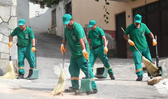 Bursa Osmangazi’de her gün 270 kilometre alan temizleniyor