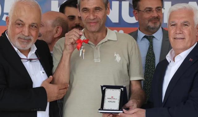 Bursa’daki büyük dönüşümde ilk anahtarlar teslim edildi