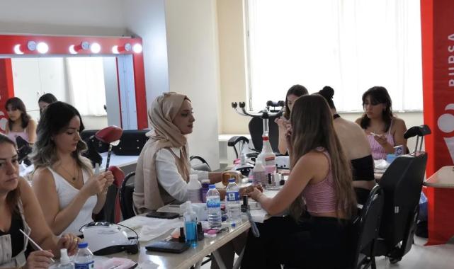 Bursa’dan kadın istihdamına destek