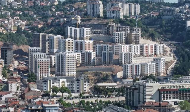 Cedit’te değişim, “Gece ve Gündüz” gibi