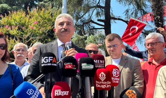 CHP Bursa’dan bağımsızlık ve Cumhuriyet vurgusu