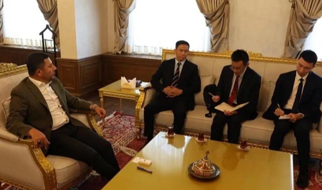 Çin Büyükelçiliği heyetinden Arı’ya ziyaret