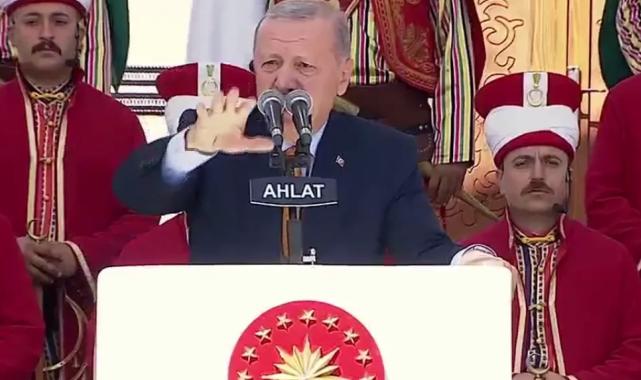 Cumhurbaşkanı Erdoğan Ahlat’ta… Terörsüz Türkiye’de son düzlükteyiz