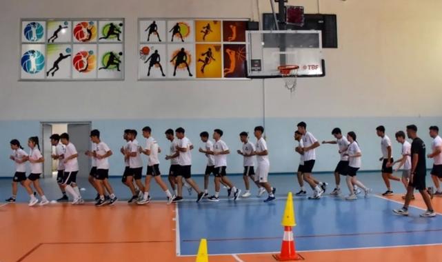 DBB, öğrencileri BESYO sınavlarına ücretsiz hazırlıyor