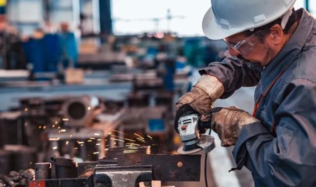 İşgücü girdi endeksleri ikinci çeyrekte yükseldi, sanayi sektörü geriledi