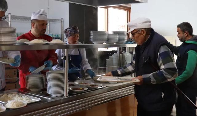 İzmit Kent Lokantası’na zorunlu ara!