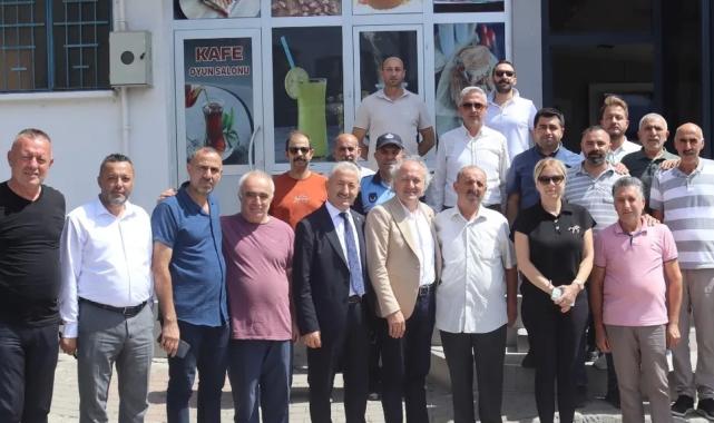 İzmit’te mahalle ziyaretleri devam ediyor