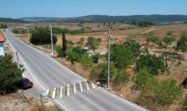 Kandıra Akçaova yolu konforlu ve güvenli