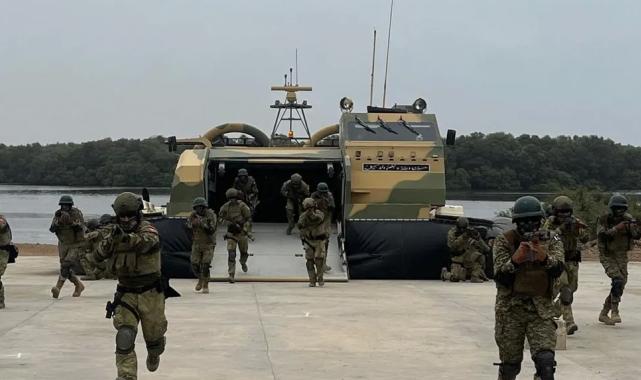 Karaçi’de ikili tatbikat başarıyla tamamlandı