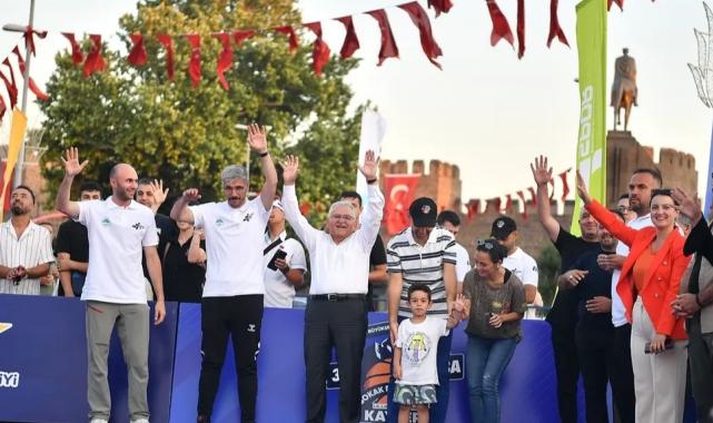Kayseri Büyükşehir’den Uluslararası Basketbol Turnuvası