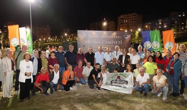 Kayseri Talas Millet Bahçesi’nde keyifli akşam