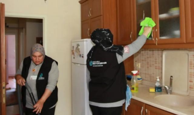 Kocaeli Büyükşehir’den 7 ayda 2 bini aşkın ev temizliği