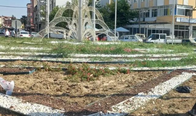 Manisa’da kurakçıl peyzajla hem tasarruf hem estetik