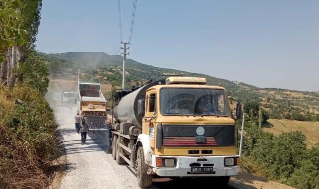 Manisa’dan ulaşım konforu için 13 bin ton asfalt