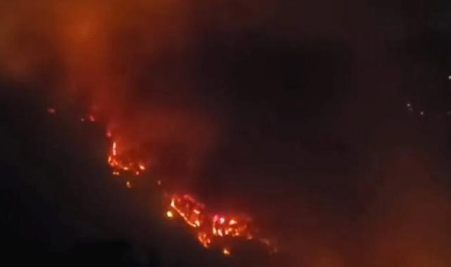 Mersin Silifke yanıyor! 4 mahalle tahliye edildi