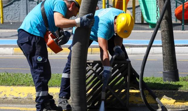 Sakarya’da yağmur suyu hatları temizleniyor