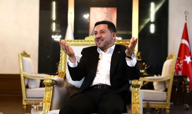 Üniversiteyi kazanan adaylara Rasim Arı’dan tebrik