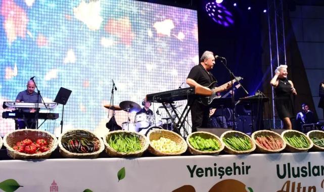 Altın Biber Festivali Ümit Besen ve Pamela ile final yaptı