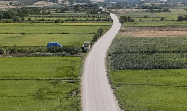 Balıkesir’in kırsal yolları modernleşiyor