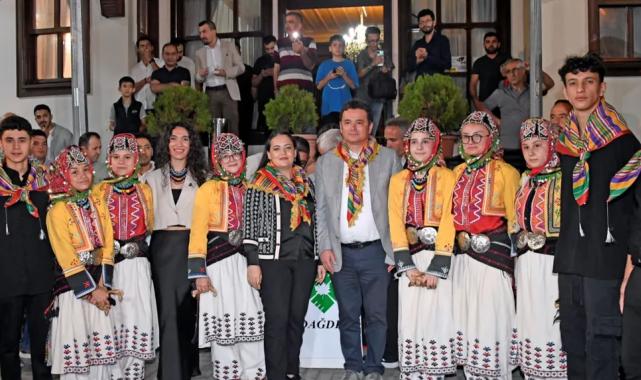 Başkan Aydın, Danışık Gecesi’nde hemşehrileriyle buluştu