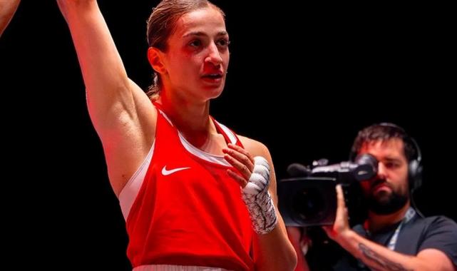 Bir finalde Buse Naz Çakıroğlu’ndan… Dünya Boks Şampiyonası’nda finale yükseldi