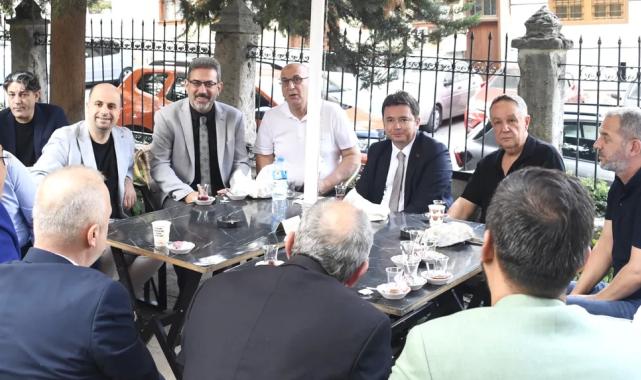 Bursa Osmangazi’de mahalle ziyaretleri sürüyor