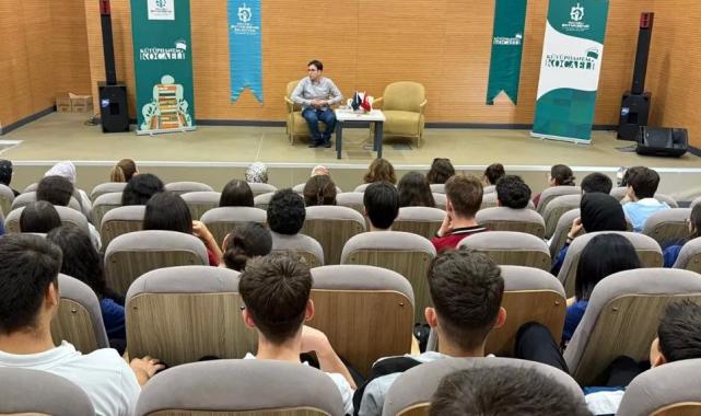 Darıca Kütüphanesi’nde Kitap Fuarı heyecanı