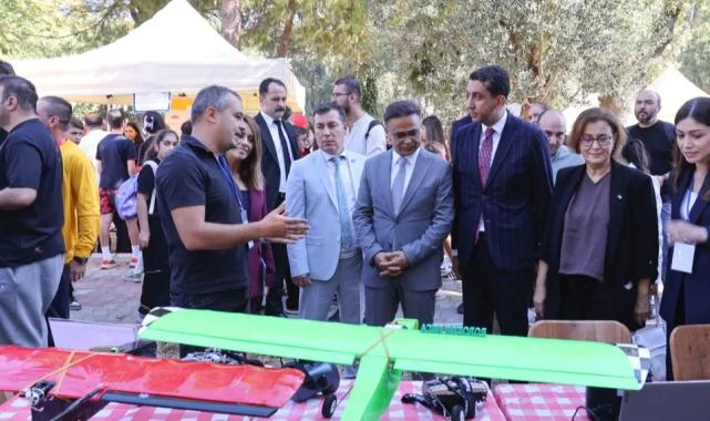 DEÜ’de ‘Bilim Şenliği’ coşkusu