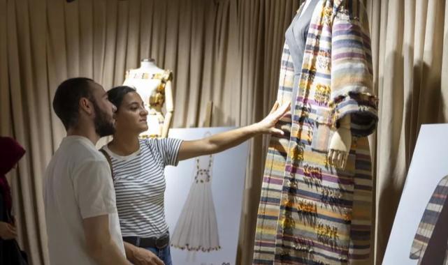 Dilek Hanif’ten Mersin’e özgü moda şöleni