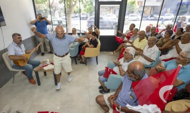 Emekli Evi’nde Zafer Bayramı türküleri yankılandı