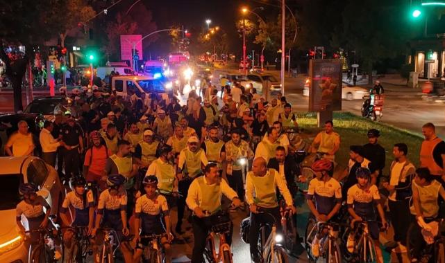 Gaziantep’te arabasız gün kortejiyle hareketli mesaj