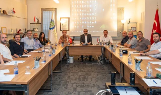 Geleceğin tüketici trendleri DOSABSİAD’da konuşuldu