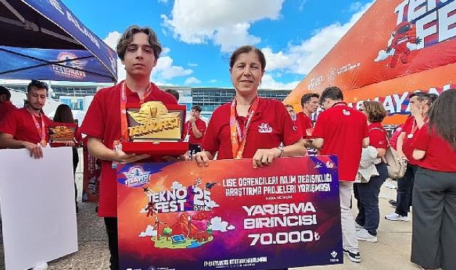 İzmir Fen Lisesi Öğrencisi, TEKNOFEST 2025’te Türkiye Birincisi Oldu