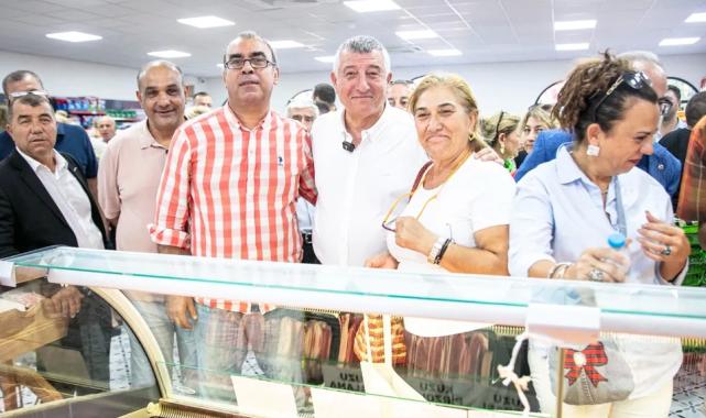 İzmir Güzelbahçe’nin gurur gününde üçüncü Güzmar