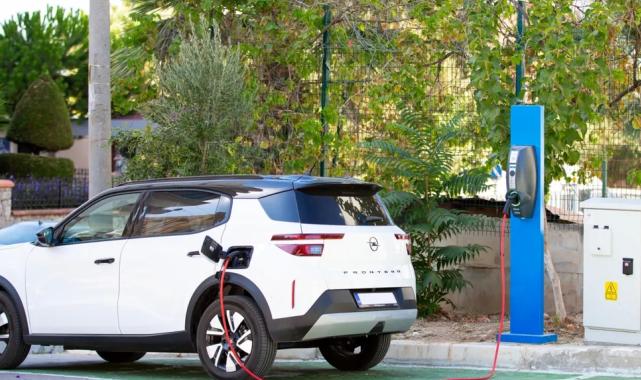 İzmir Narlıdere’de temiz ulaşım için büyük adım