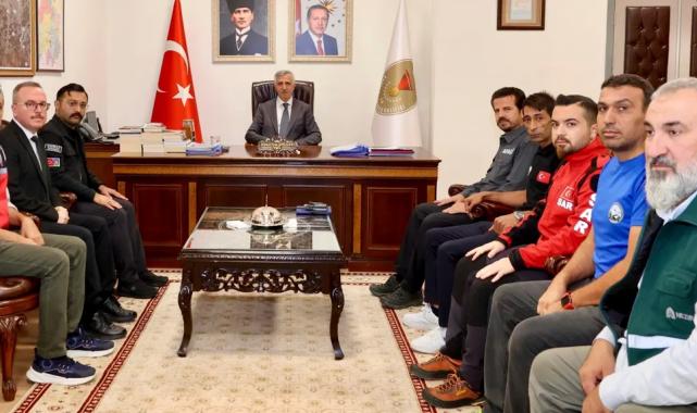 Kahramanmaraş Afet ve Acil Durum Platformu’ndan Vali Ünlüer’e ziyaret