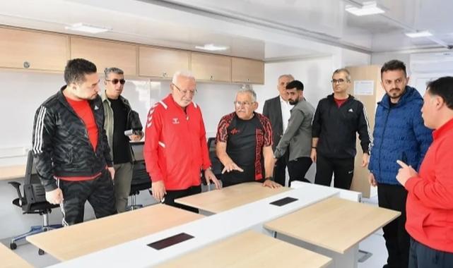 Kayseri Büyükşehir Mobil Dijital Gençlik Merkezi görücüye çıktı