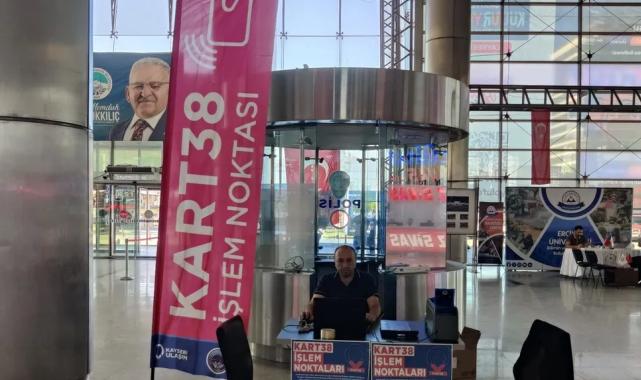 Kayseri Büyükşehir yeni öğrencileri kucaklıyor