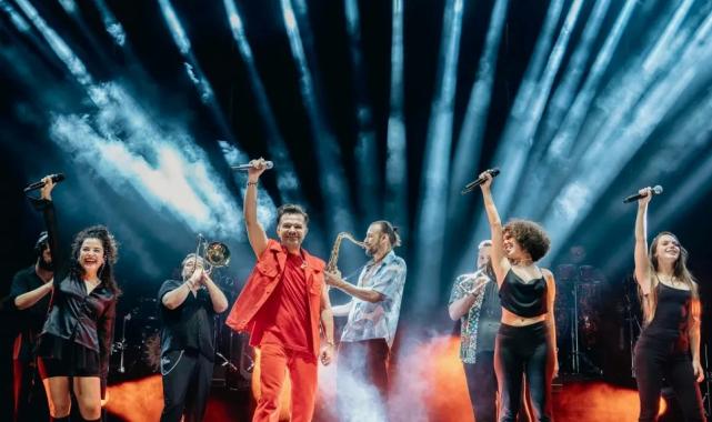 Kenan Doğulu ile Vadi Açıkhava sahnesinde yaza veda