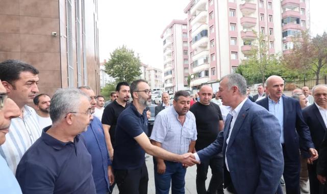 Kocaeli Büyükşehir Başkanı Büyükakın, Gebzeli servisçilerle buluştu