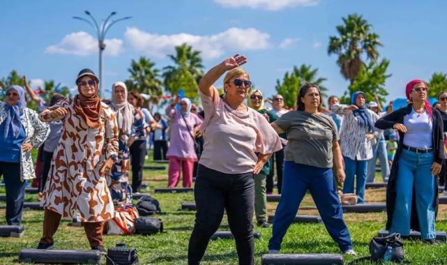 Kocaeli’de kadınlar 19 ton hafifledi!
