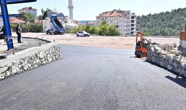 Manisa Büyükşehir’den Gördes’e asfalt