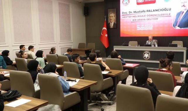 Mektep Melikgazi Sosyal Bilimler Okulu’na başvurular başladı