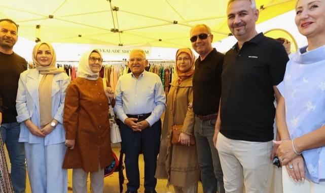 Memduh Büyükkılıç tasarımcı kadınlarla buluştu