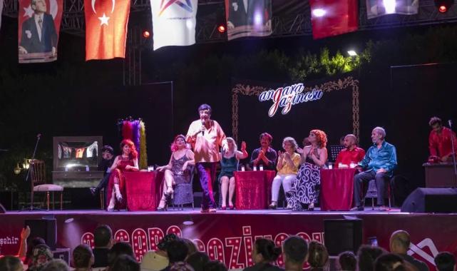 Mersin’de yaz akşamları sanatla şenlendi