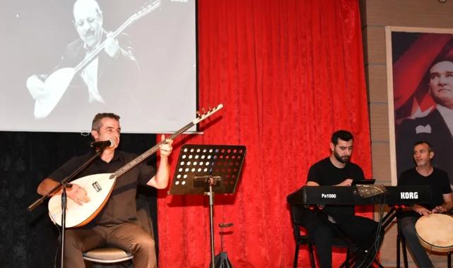 Neşet Ertaş Çiğli’de türkülerle anıldı