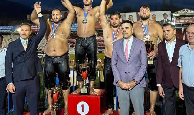 Sakaryalı sporculardan gururlandıran başarı