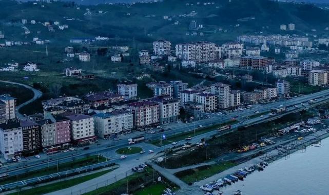 Trabzon Arsin’e yeni taksi durakları geliyor
